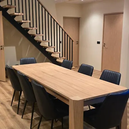 فيلة Ninase Villa *