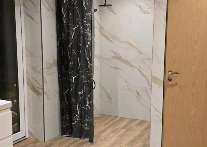 فيلة Ninase Villa Ninaze